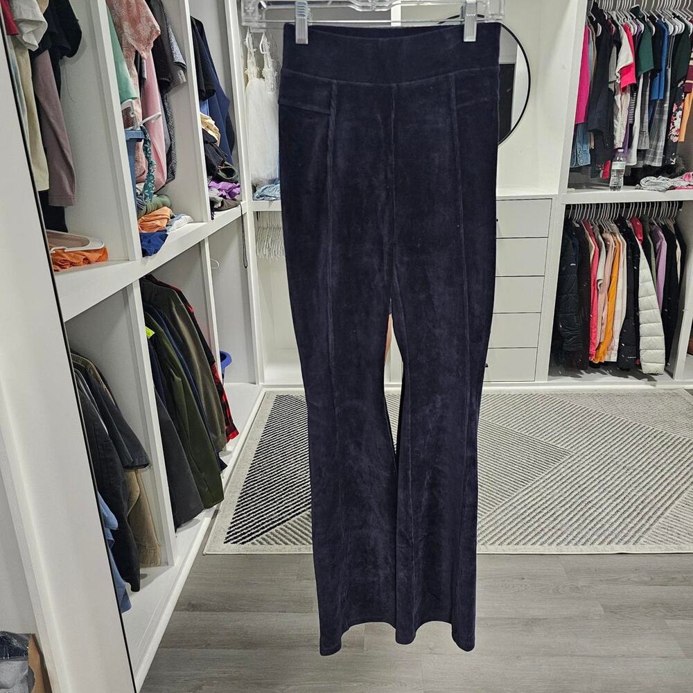 Aerie OFFLINE navy blue corduroy flare pants - Picture 2 of 5